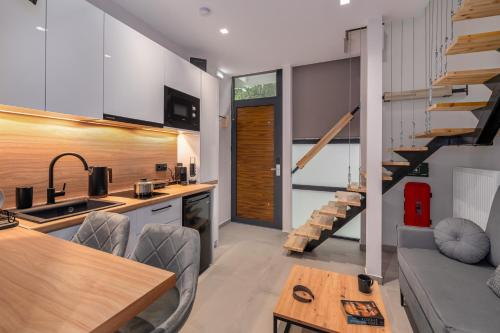 LOFTAKI - ATHENS Minimal Loft II