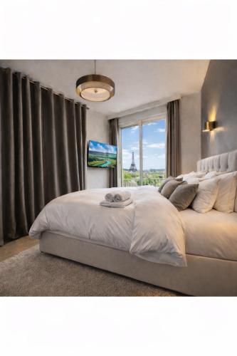 Luxury Flat - Eiffel Tower View & Terrace - Air Conditioning