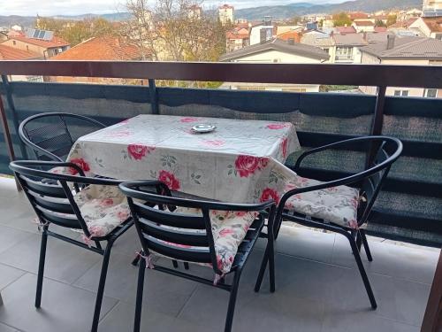 Balcó o terrassa a Apartment Charm