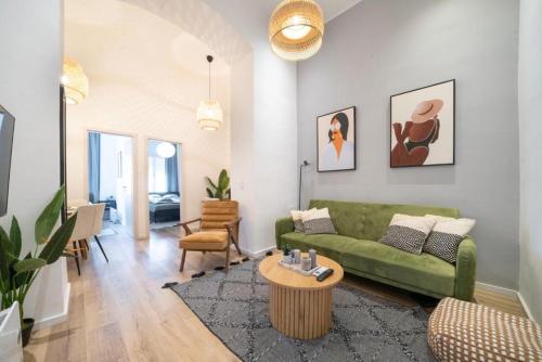 Chic Luxe Escape 2 Bedroom Retreat