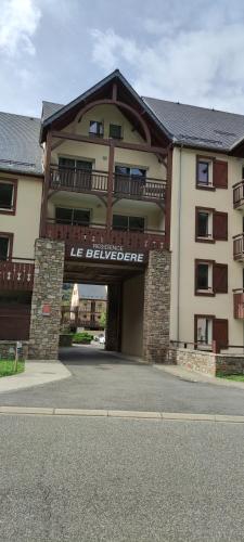 Appartement Luchon idéal curiste, ski et randonnée