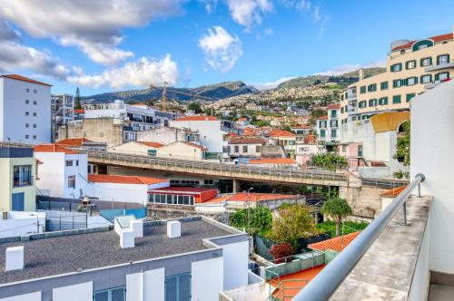 Beco Santa Emilia 4O, a Home in Madeira