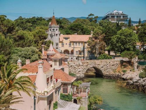 3 Bedroom Town House - Historic Centre of Cascais. 100 mts from the beach and centre of Cascais