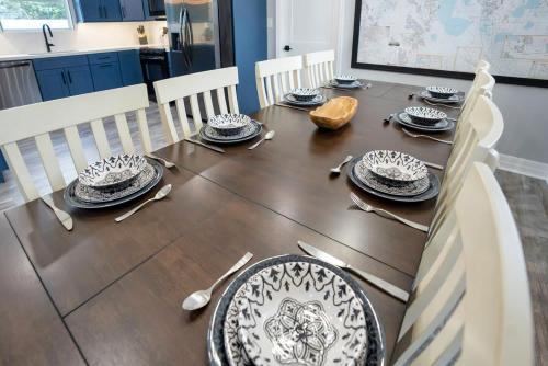 Luxury Villa Near Disney I Fully Renovated photo 22