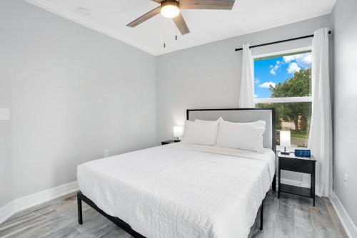 Luxury Villa Near Disney I Fully Renovated photo 29