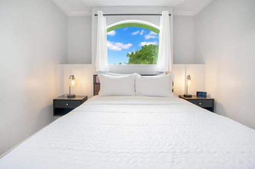 Luxury Villa Near Disney I Fully Renovated photo 31