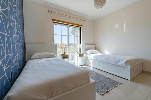 Condo-Pool walk to the Beach by Algarve Dream Holidays