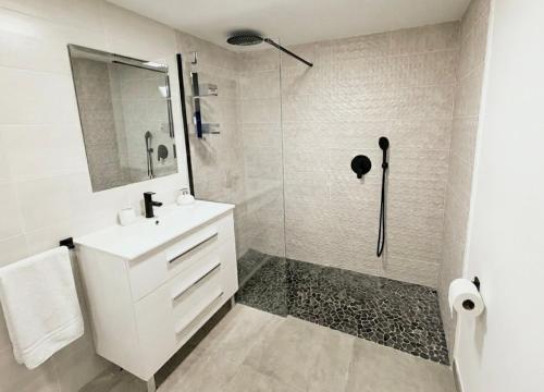 Turia Park Grand Apartment