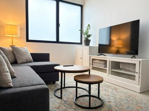 Turia Park Grand Apartment