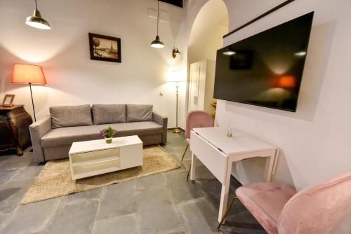 The Arenal Nook - Only Adults 0