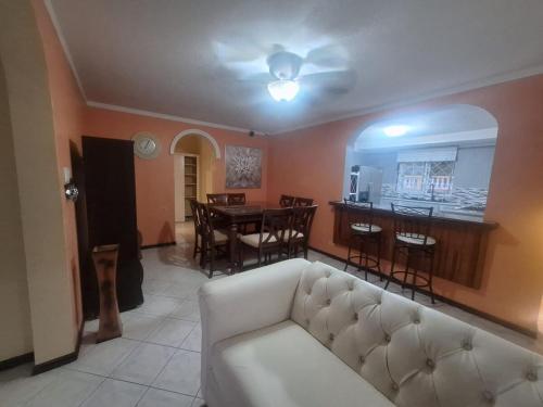Cocoa Roma Home