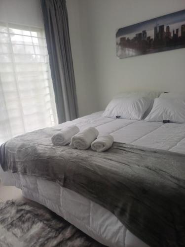 Serene Edge 1 Bedroom at Woodlands!