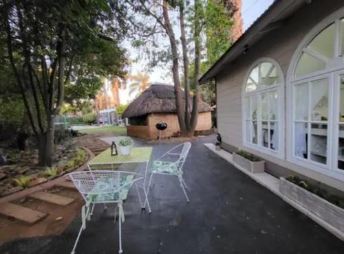 Picture Idea: Casa De Santos Bed And Breakfast Solar And Water Off