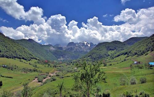 Crossroadshostel Fier