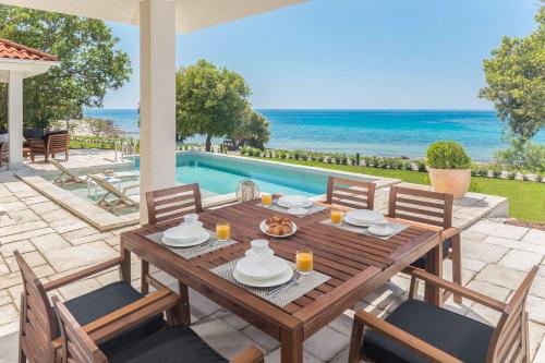 Mon Perin - Luxury Beachfront Villas