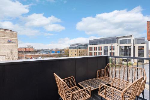 York apartment 2BR, Free & secure Parking York Apartment Retreat, 2BR with Free Secure Parking, Near Historic Centre photo 14