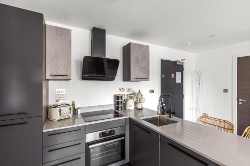 York apartment 2BR, Free & secure Parking York Apartment Retreat, 2BR with Free Secure Parking, Near Historic Centre photo 7