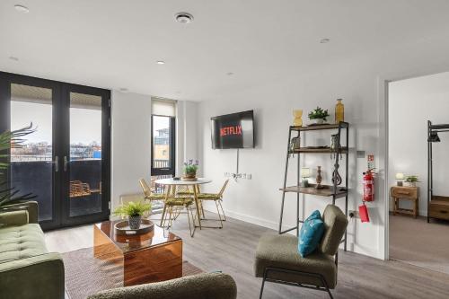 York apartment 2BR, Free & secure Parking York Apartment Retreat, 2BR with Free Secure Parking, Near Historic Centre photo 13