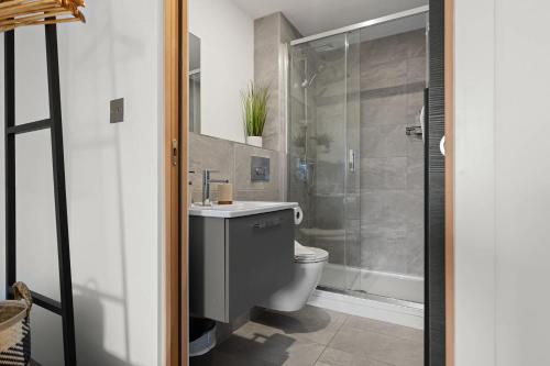York apartment 2BR, Free & secure Parking York Apartment Retreat, 2BR with Free Secure Parking, Near Historic Centre photo 27