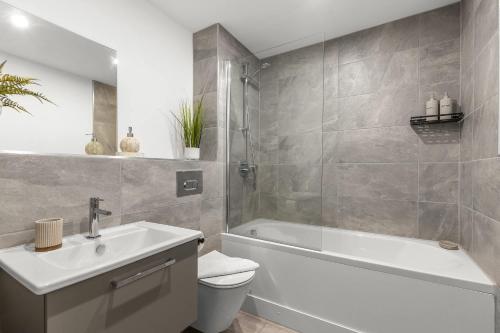 York apartment 2BR, Free & secure Parking York Apartment Retreat, 2BR with Free Secure Parking, Near Historic Centre photo 28