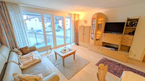 Ferienwohnung Haus Ladina