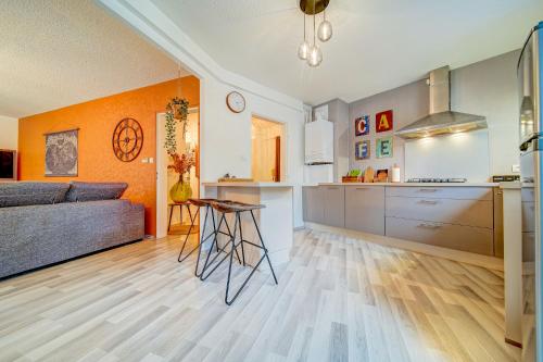Kuchyň nebo kuchyňský kout v ubytování Appartement N1