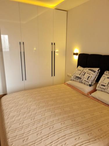 Modern luxury apartment -f4- central Sétif pour 6 personnes