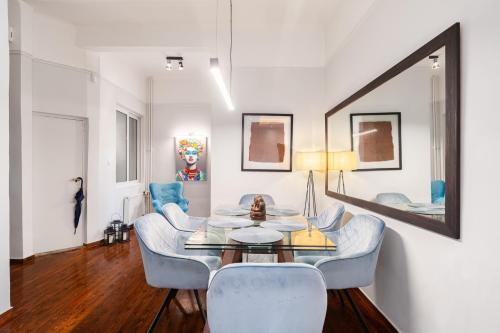 Comfy & sunny apartment in the heart of Kolonaki