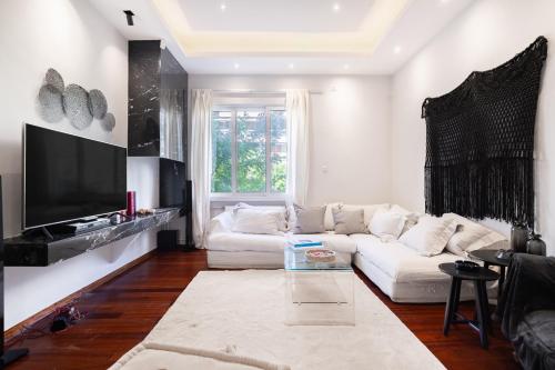 Comfy & sunny apartment in the heart of Kolonaki