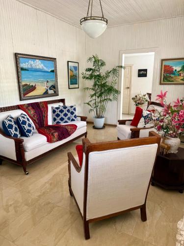 Exclusive Beachside House with Private Backyard