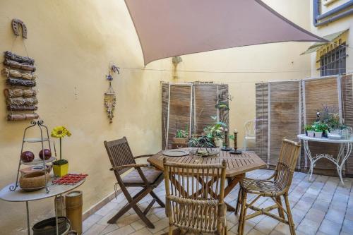 Characteristic apartment with Terrace in Florence