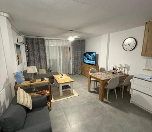 Apartament A&J Punta Prima