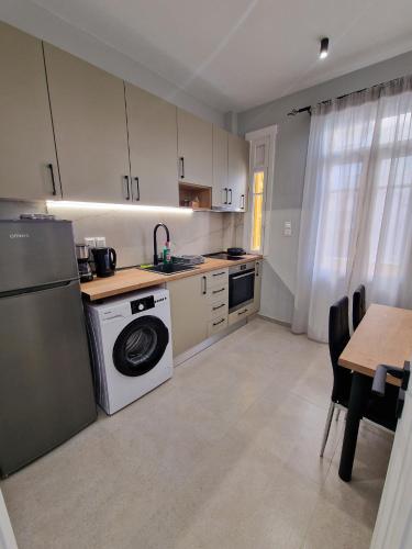Art Deco Apartment