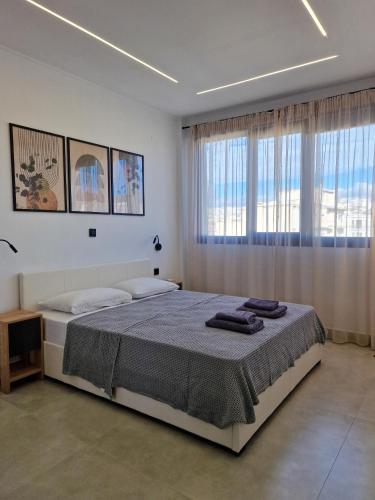 Ermou's Penthouse