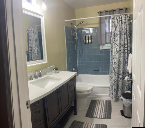 Harland House tesisinde bir banyo
