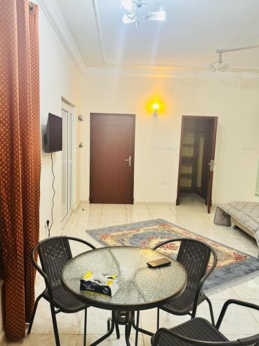 Телевізор і / або розважальний центр в Eram