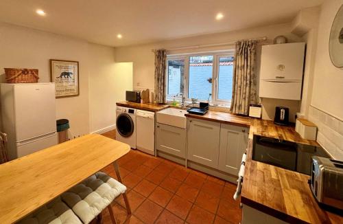 Foto Quaint 2 bed Cottage in the Heart of Cambridge 3
