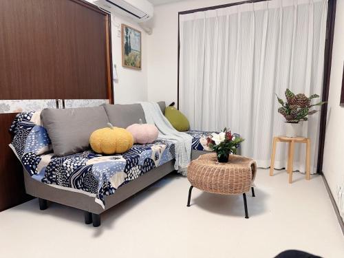 102Room,Free parking just a 7-minute walk from Koiwa tram stop This spacious 75-square-meter flats features two large bedrooms and can accommodate up to seven guests