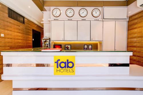 FabHotel Abrol Suites 면허증, 상장, 서명, 기타 문서
