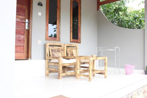 Kawasan patio atau luaran di Join Homestay