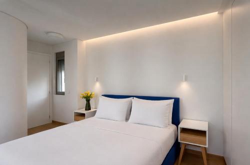 Pericles 2BR Luxury Apartment with Private Acropolis View