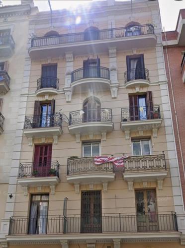 Full flat in the heart of Barcelona