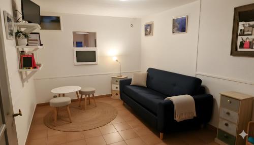 appartement 60 m2 climatisé 2 adultes max et 2 enfants piscine partagée