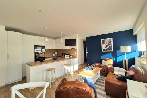 Beautiful T3 9 minutes from the beach