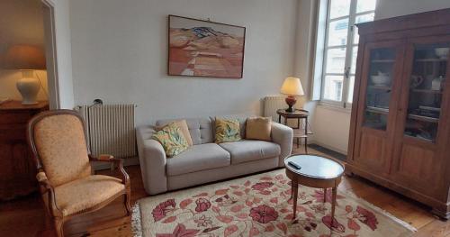 Grand appartement 2 chambres - Hyper centre Bordeaux