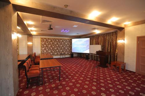 Gambar di galeri bagi Hotel Alma-Ata di Borovoye