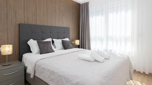 Sunny Lux Villa 1 in Makarska by Villas Guide