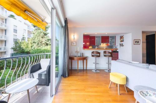 1-Br Apartment in Cannes Peaceful Seaside Atmosphere