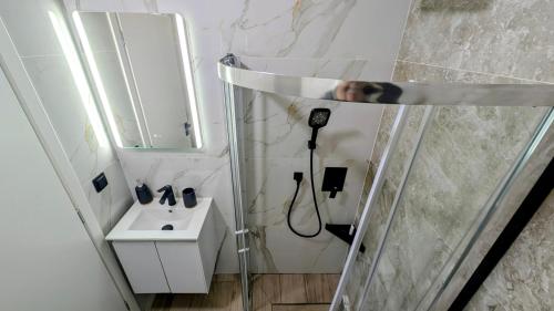 Foto Arhontoula Single-Family 2 Bedroom Home Kalithea 3