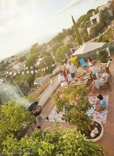 Apartment mit Bergblickterrasse bei Lloret de Mar